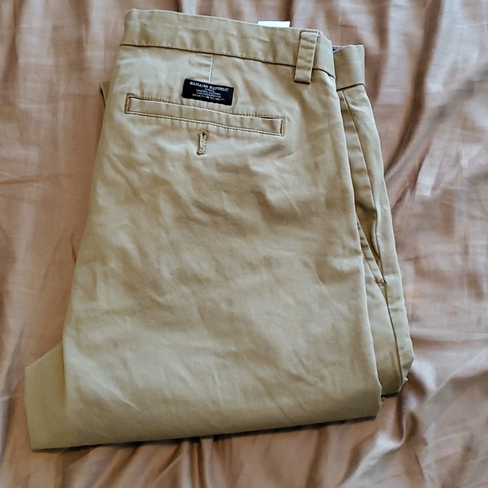 Chinos